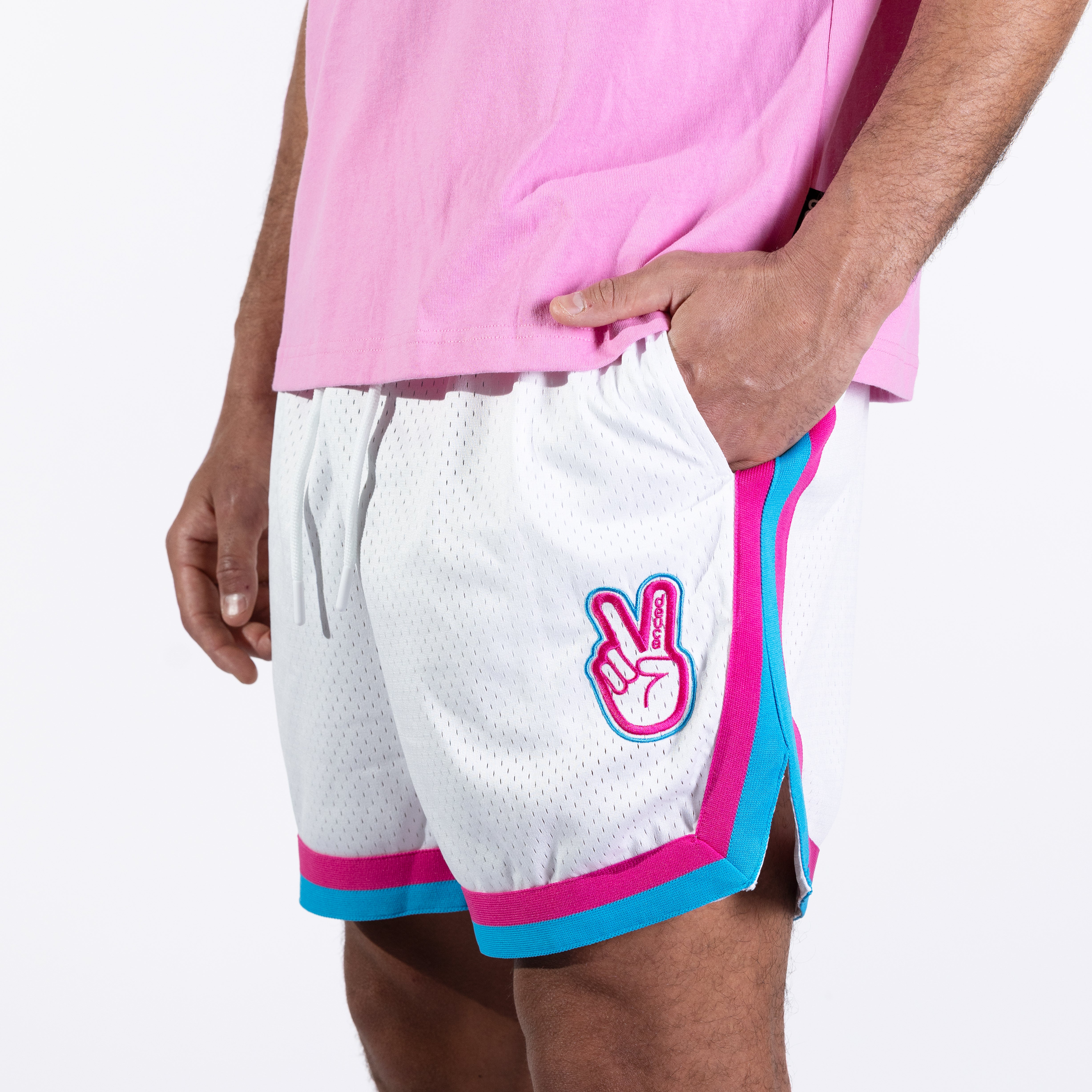 【未使用品】Deuce 2.0 Shorts WHT Mサイズ DEUCE VIBE SHORTS 2.0 | White – Deuce Brand Australia