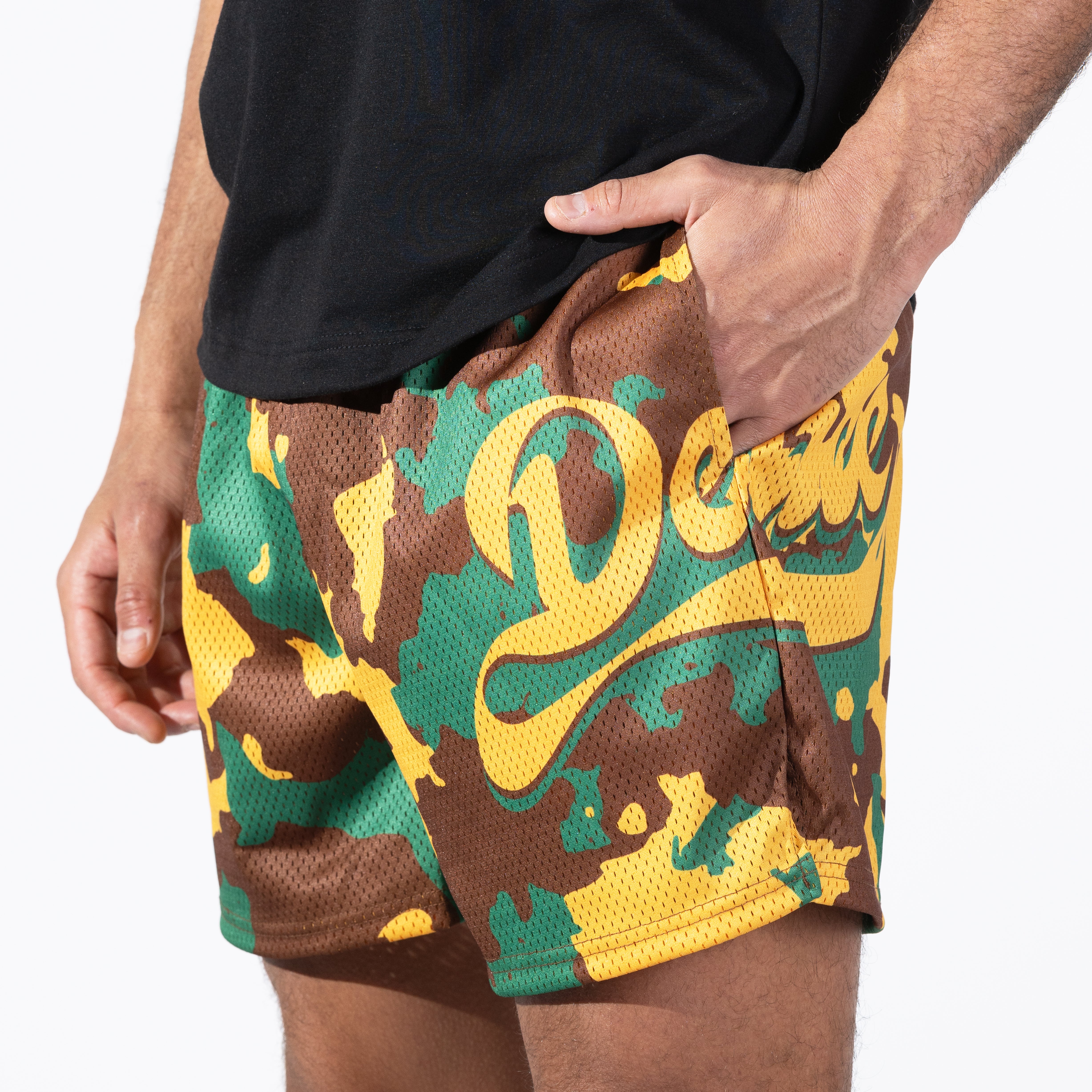 【未使用品】Deuce 2.0 Shorts WHT Sサイズ Deuce 2.0 Shorts | Black/Red/White – Deuce Brand